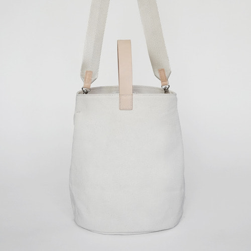 10% new bell tote bag (ivory)